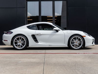 2024 Porsche 718 Cayman Base