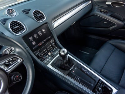 2024 Porsche 718 Cayman Base