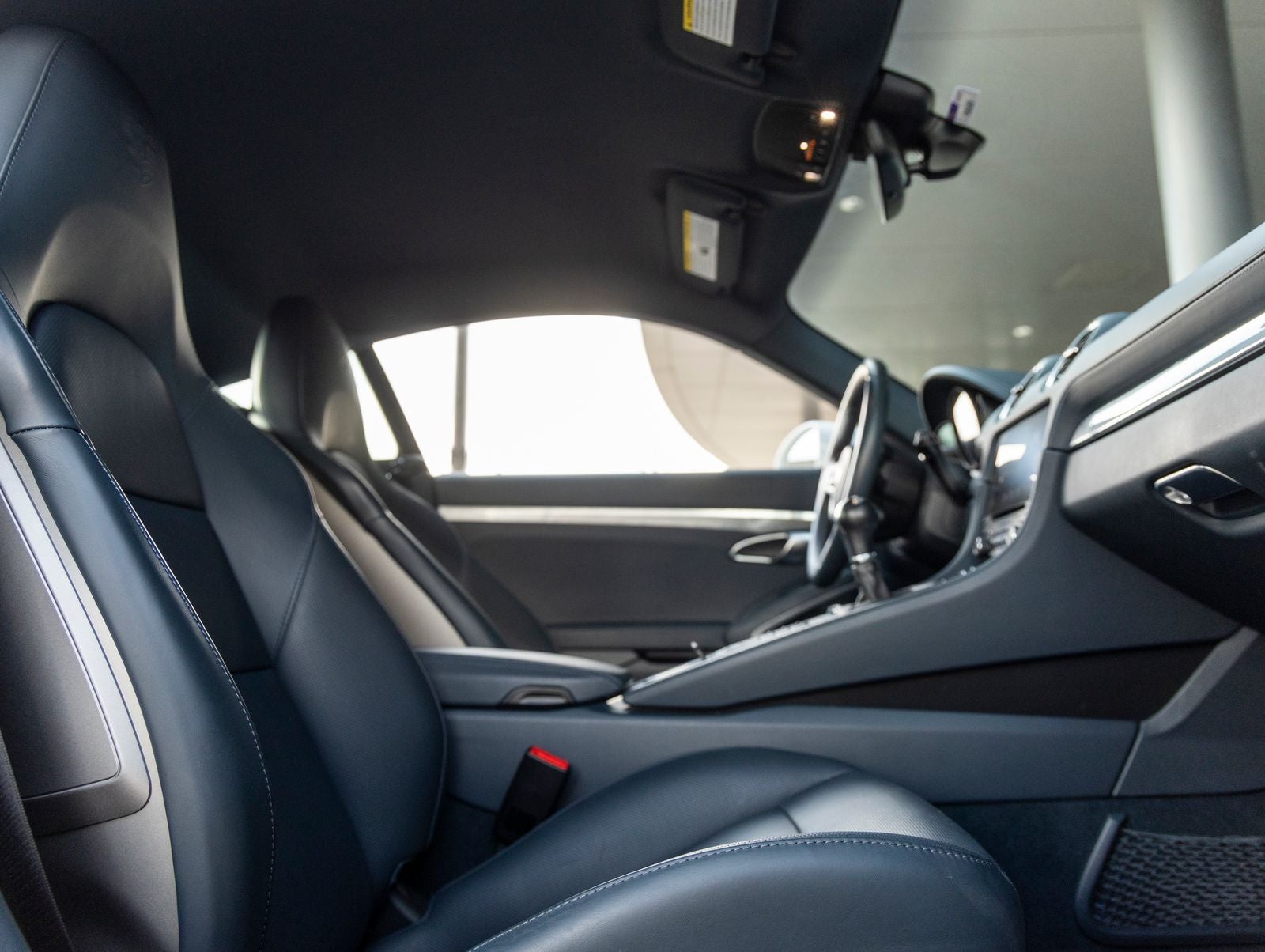 2024 Porsche 718 Cayman Base