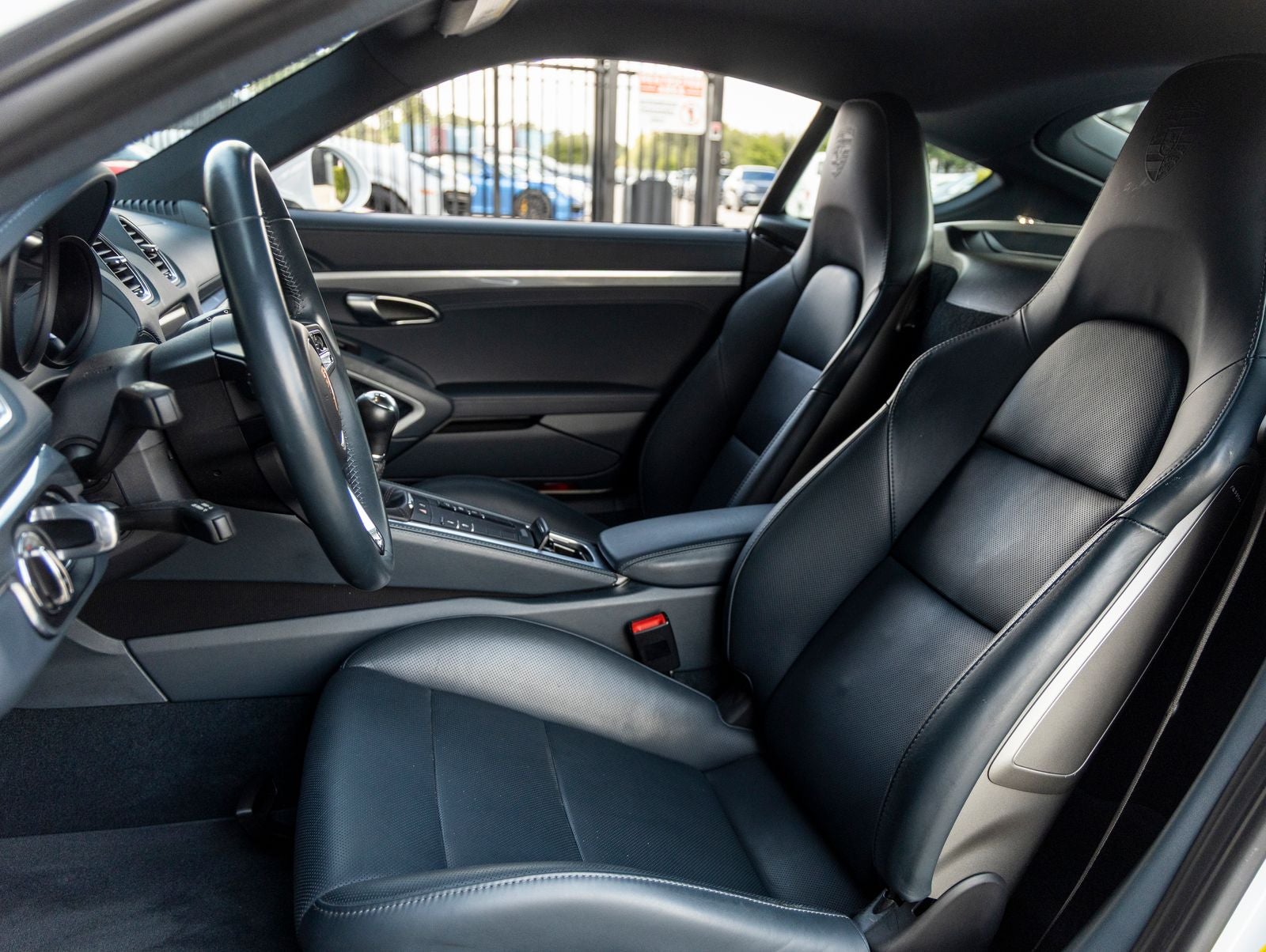 2024 Porsche 718 Cayman Base