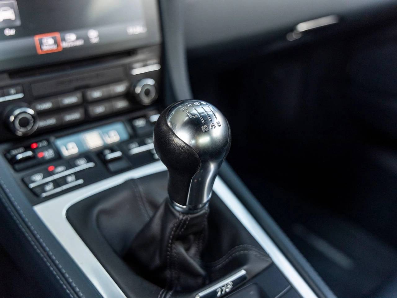 2024 Porsche 718 718 Cayman