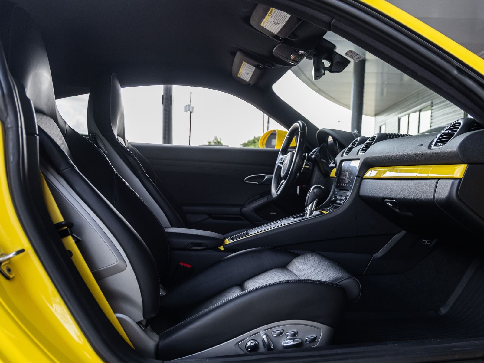 2019 Porsche 718 Cayman