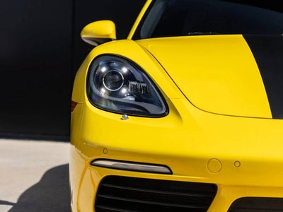 2019 Porsche 718 Cayman