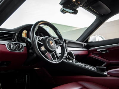 2018 Porsche 911 911 Carrera