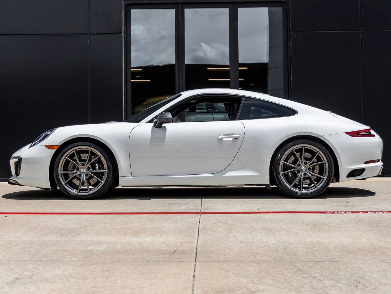 2019 Porsche 911 Carrera T