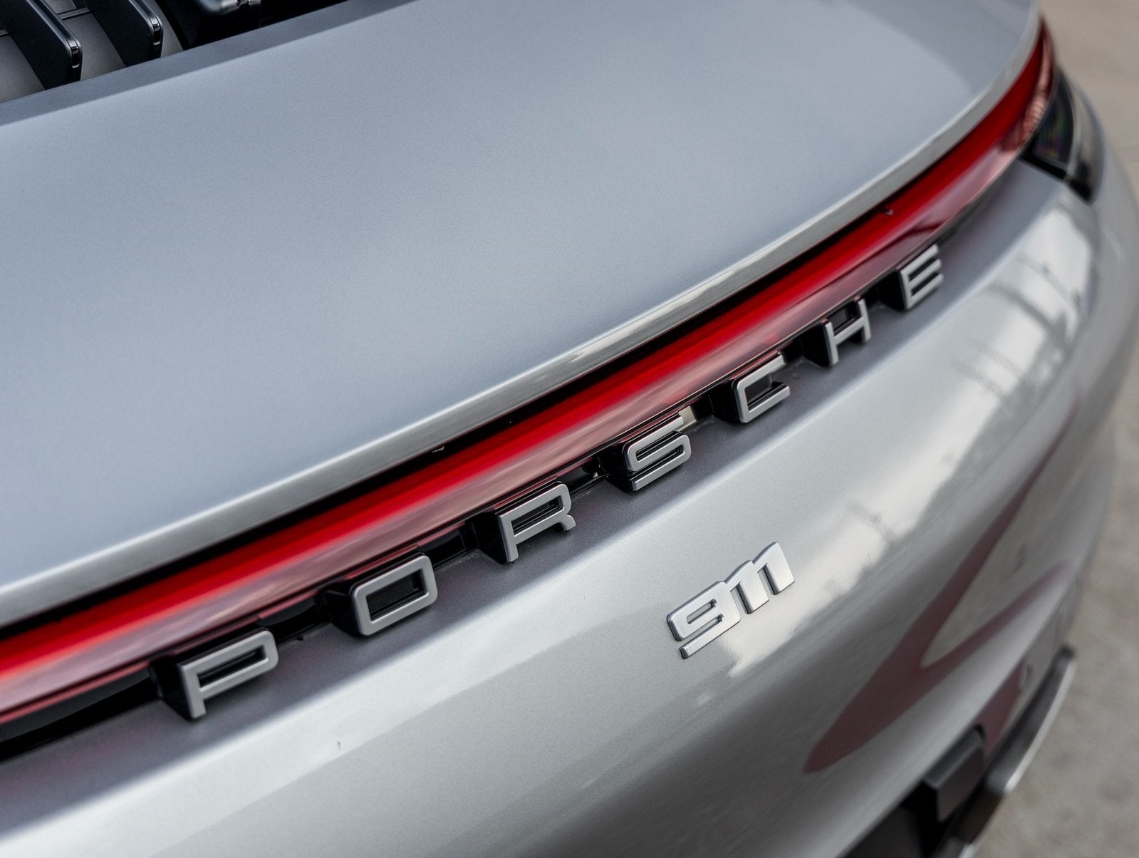 2024 Porsche 911 911 Carrera (MY24)