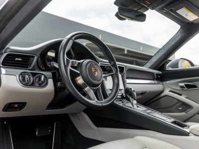 2017 Porsche 911 911 Carrera