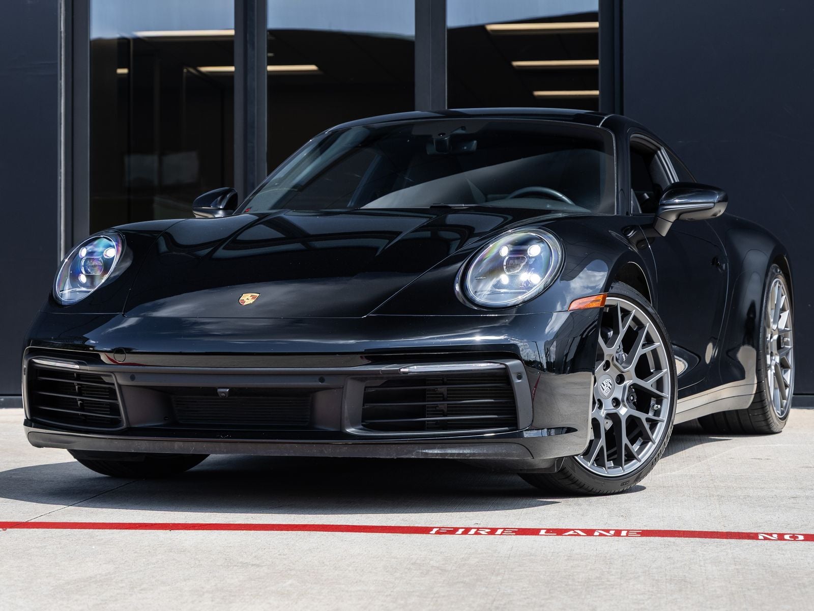 2021 Porsche 911 Carrera