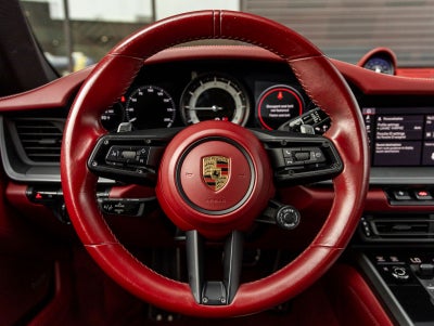 2021 Porsche 911 Carrera