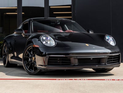 2021 Porsche 911 Carrera