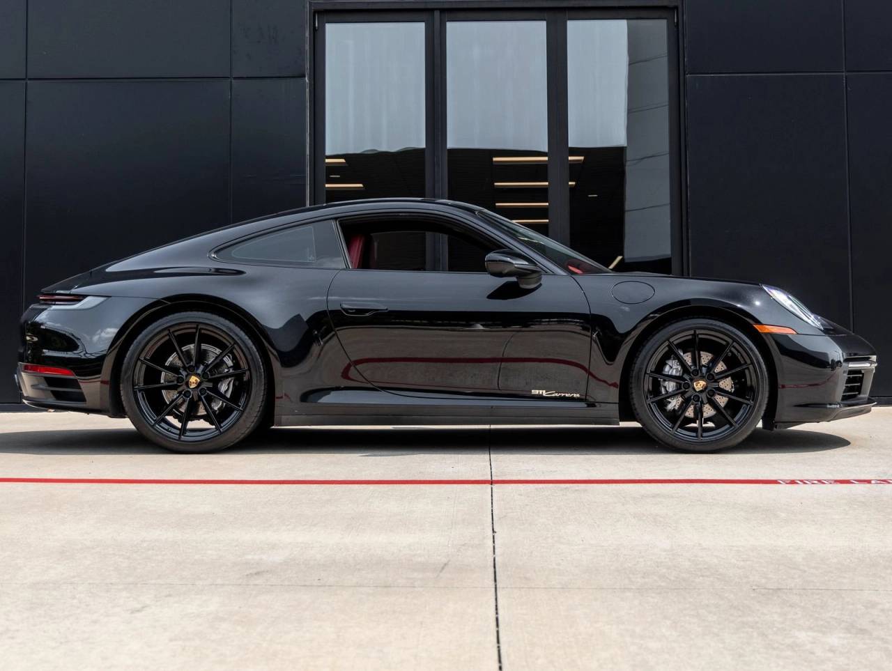 2021 Porsche 911 Carrera