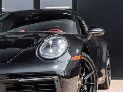 2021 Porsche 911 Carrera