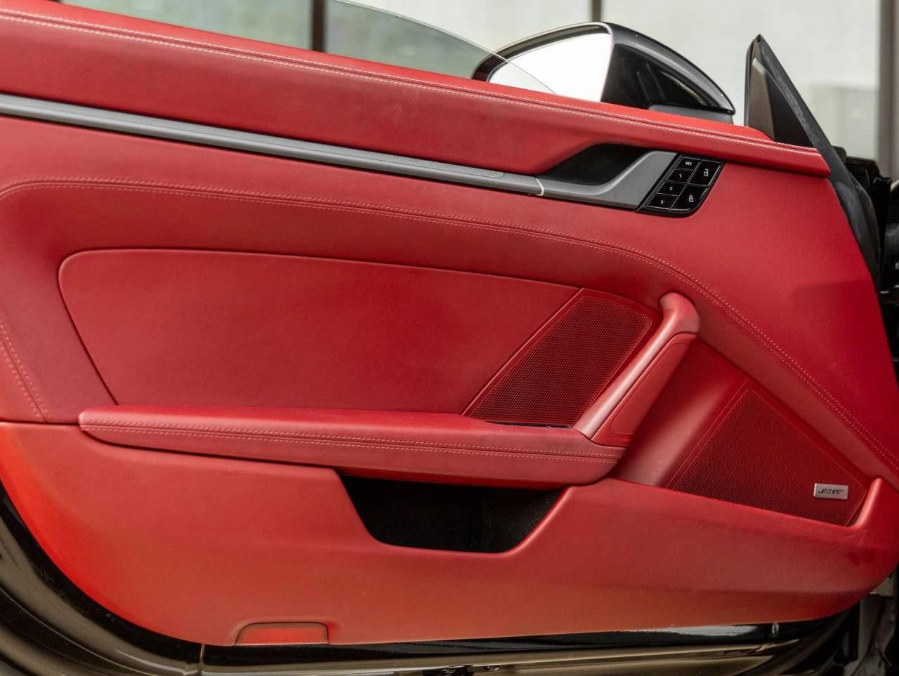 2021 Porsche 911 Carrera