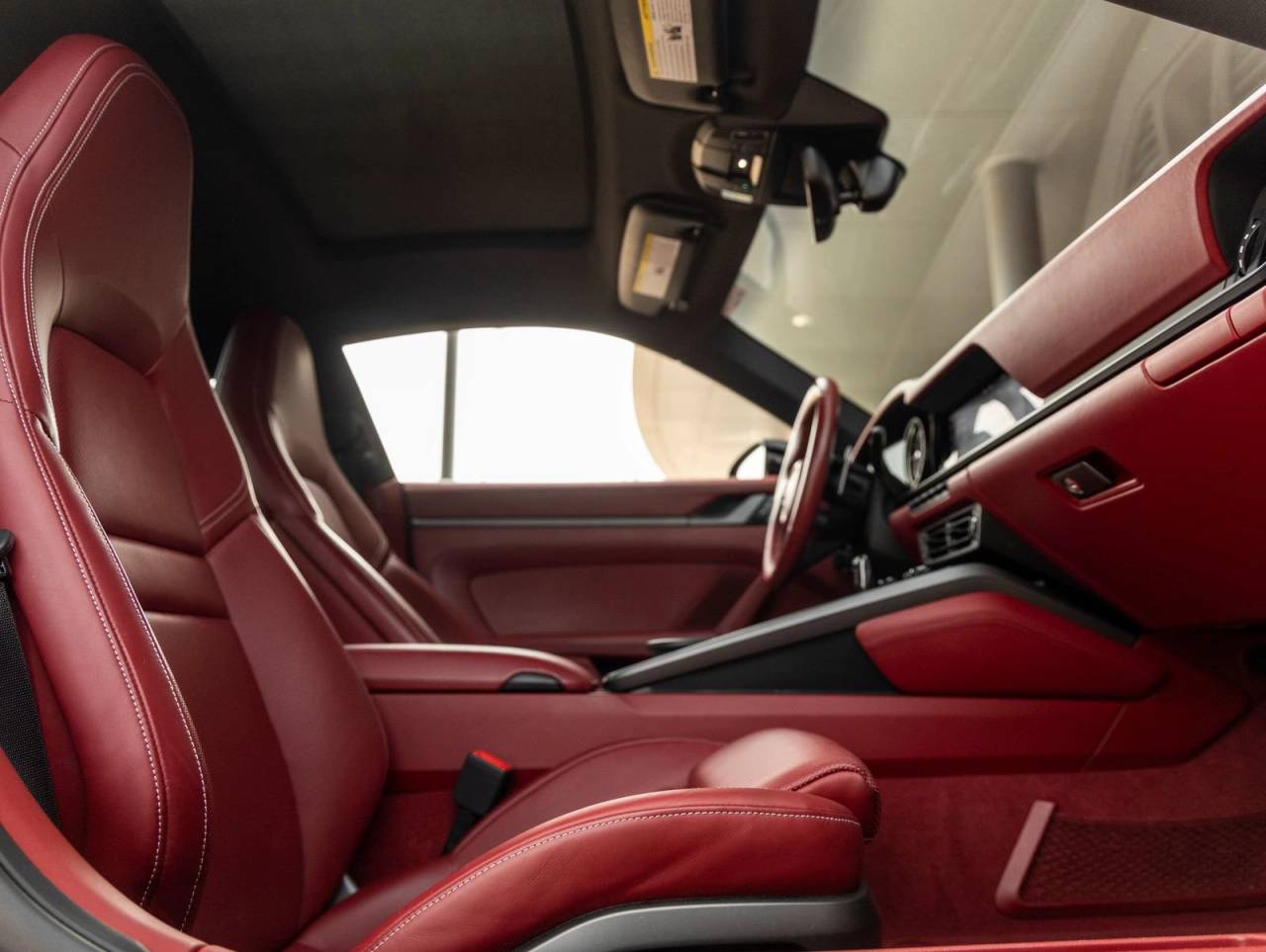 2021 Porsche 911 Carrera