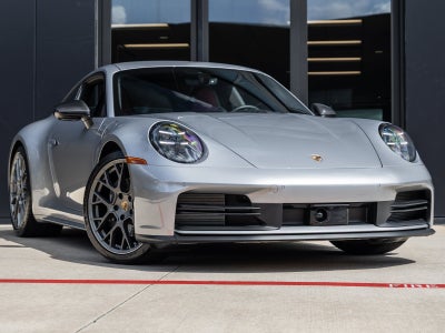 2025 Porsche 911 Carrera