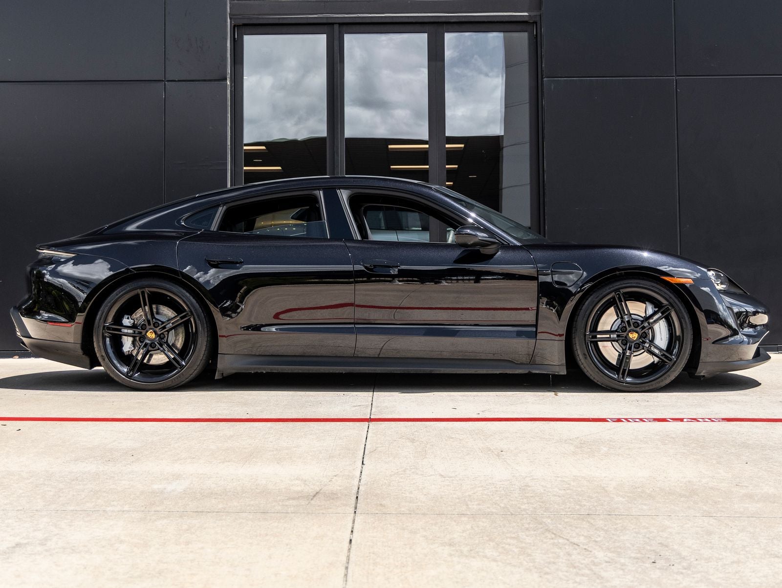 2023 Porsche Taycan RWD