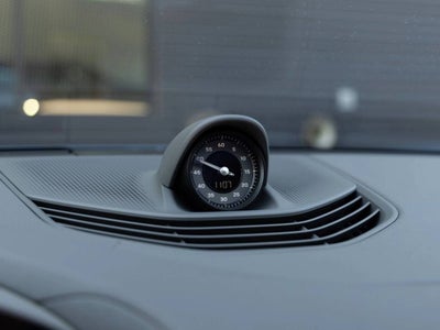 2025 Porsche Taycan Taycan