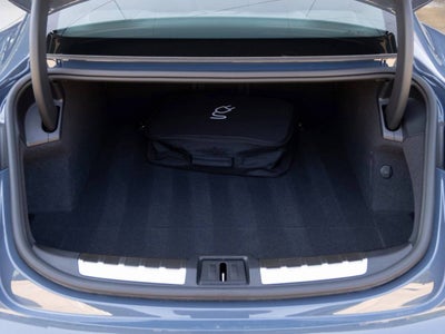 2025 Porsche Taycan Taycan