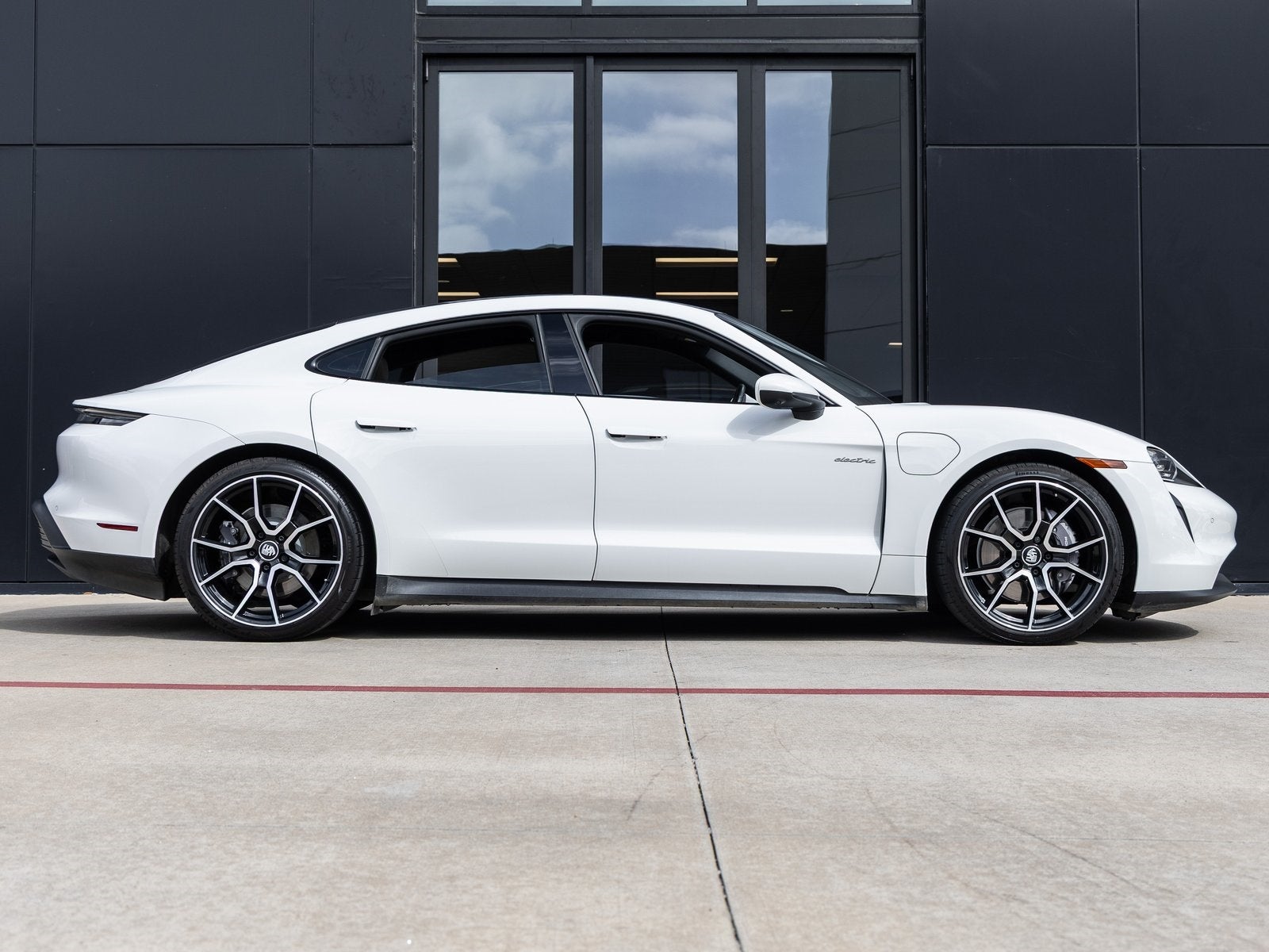 2023 Porsche Taycan Taycan (MY23)