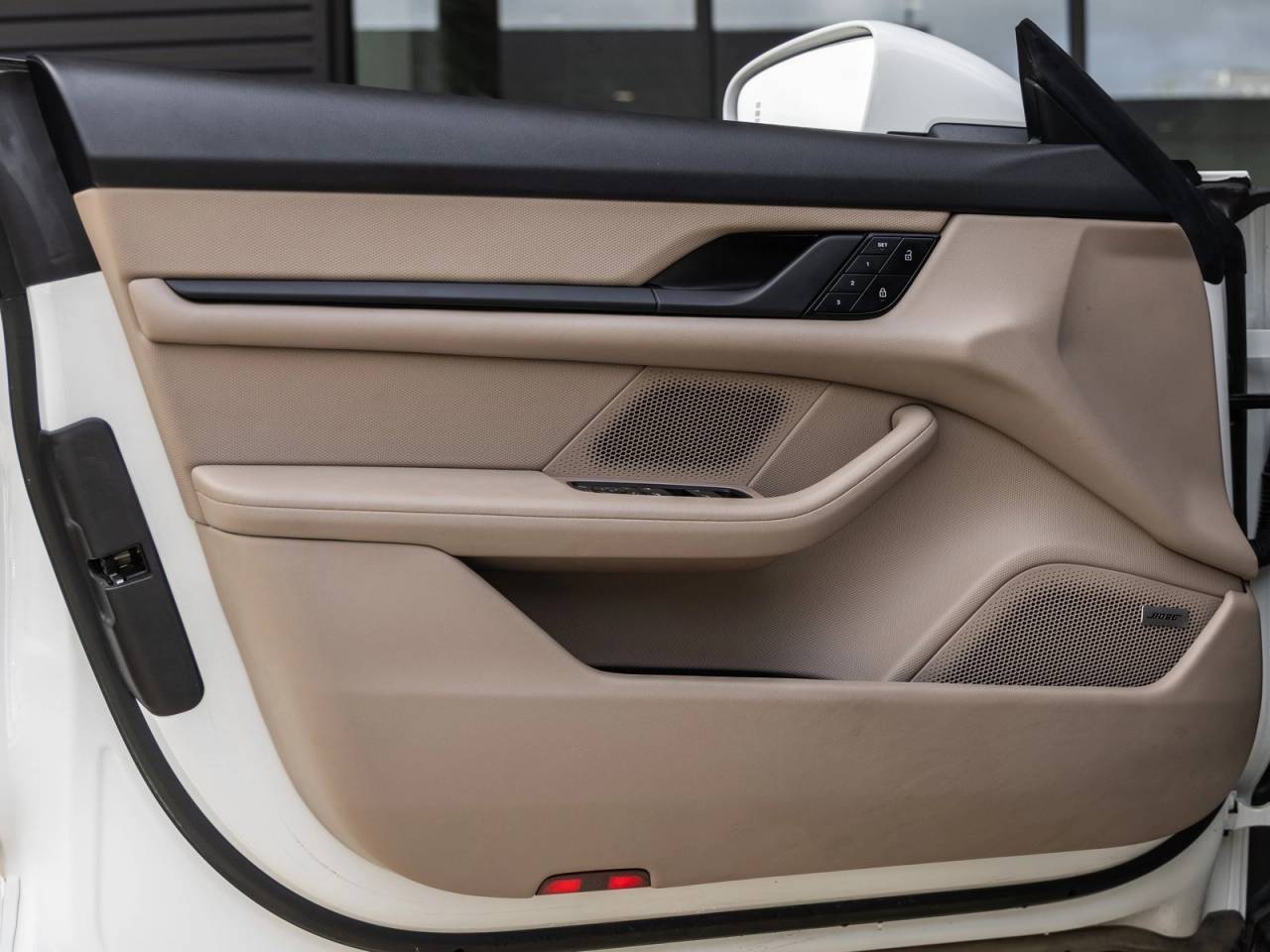 2023 Porsche Taycan Taycan (MY23)