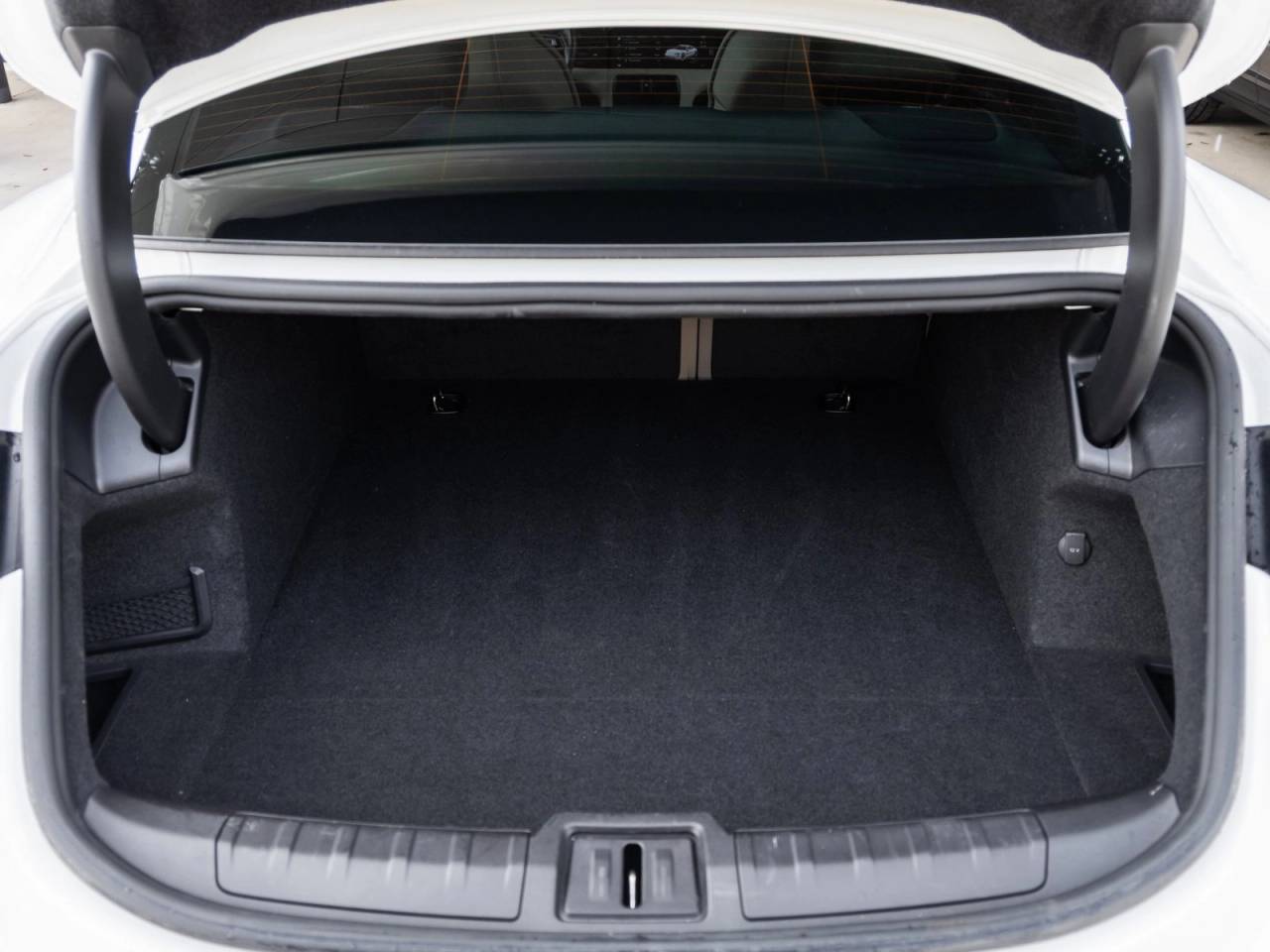 2023 Porsche Taycan Taycan (MY23)