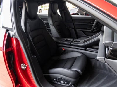 2025 Porsche Taycan Taycan 4