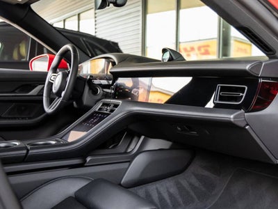 2025 Porsche Taycan Taycan 4