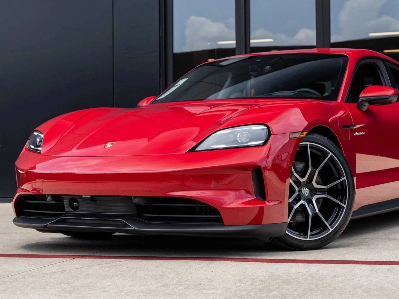 2025 Porsche Taycan Taycan 4