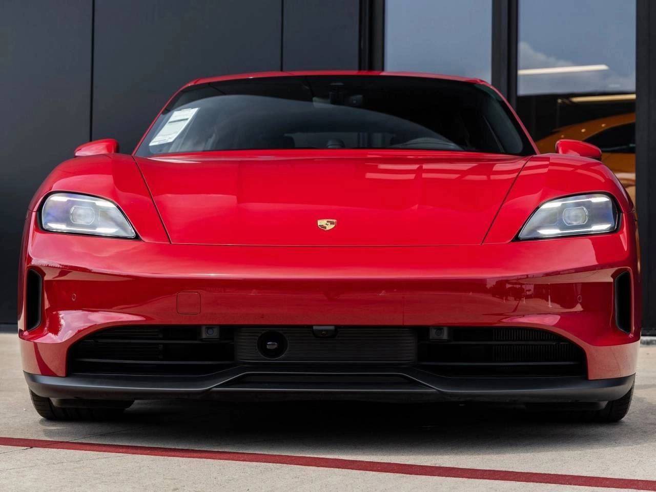 2025 Porsche Taycan Taycan 4