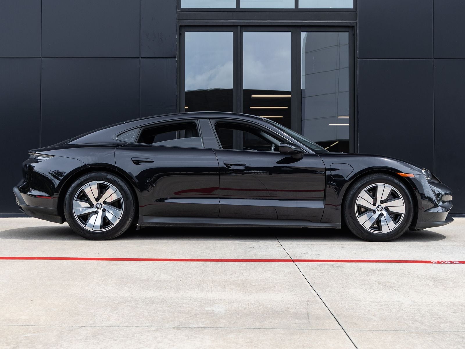 2023 Porsche Taycan Taycan (MY23)