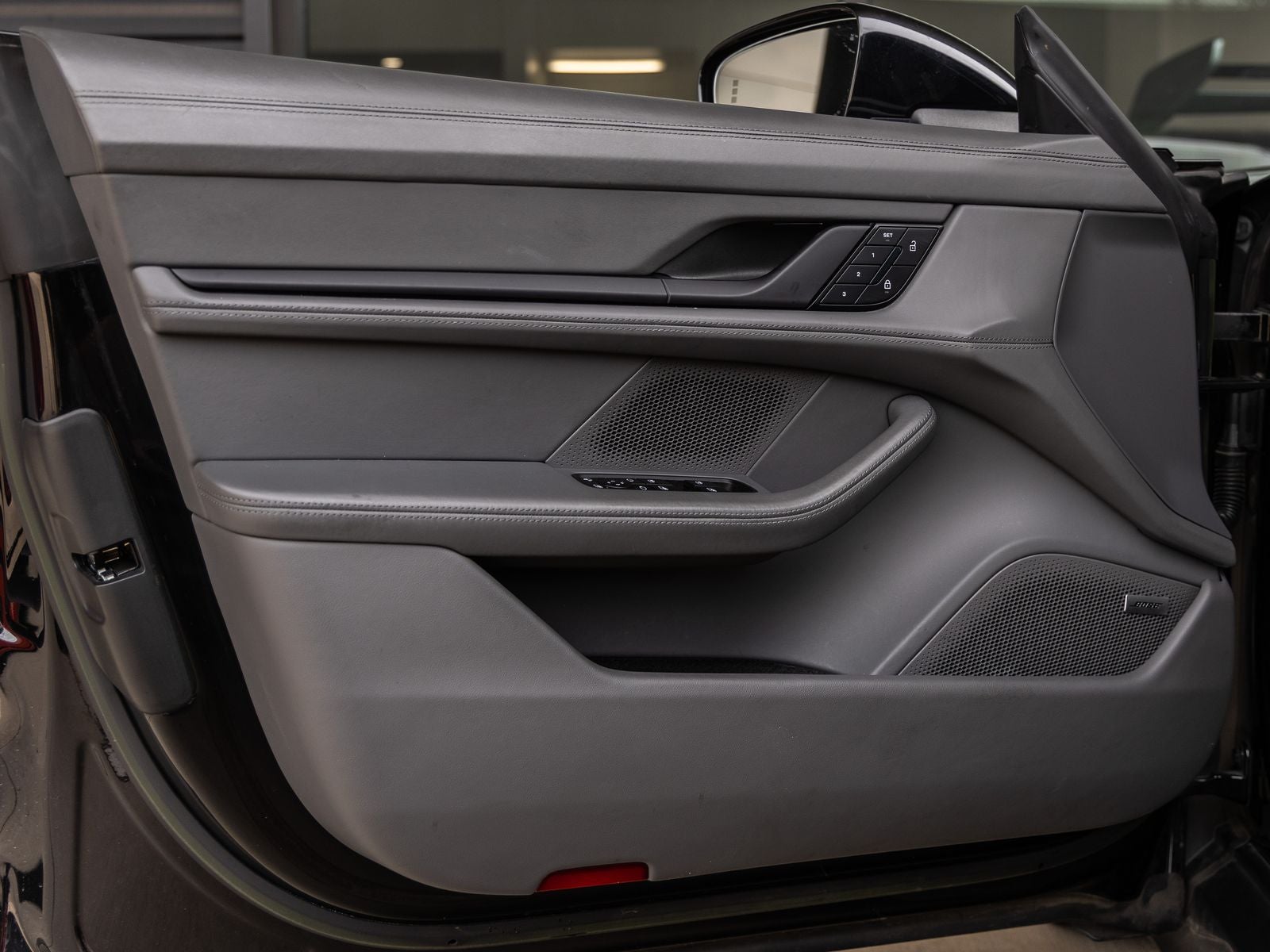 2023 Porsche Taycan Taycan (MY23)