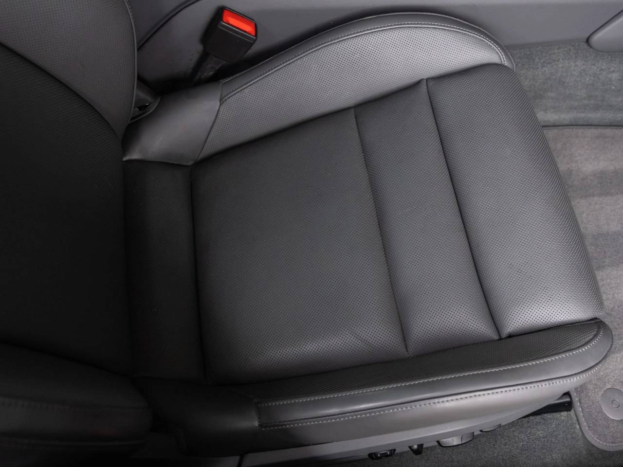 2023 Porsche Taycan Taycan (MY23)