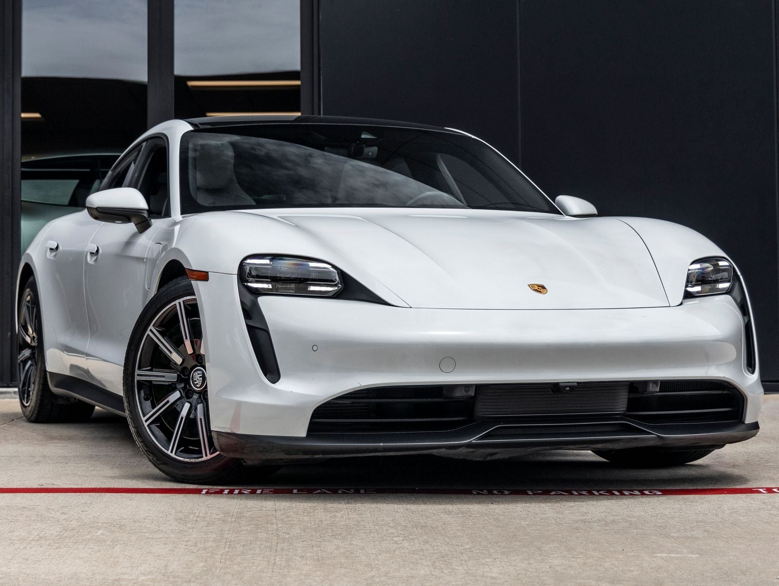 2021 Porsche Taycan Taycan