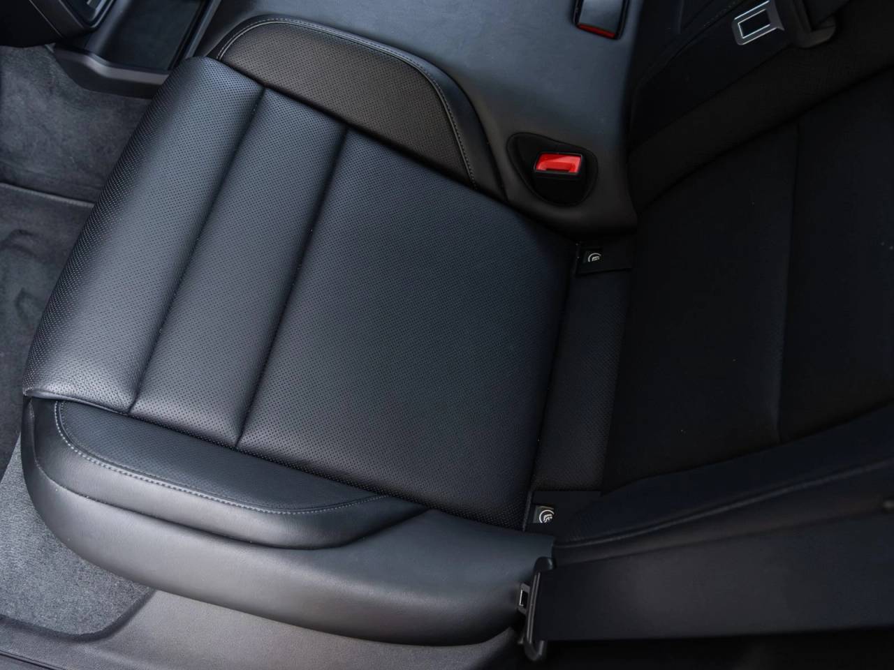 2021 Porsche Taycan Taycan