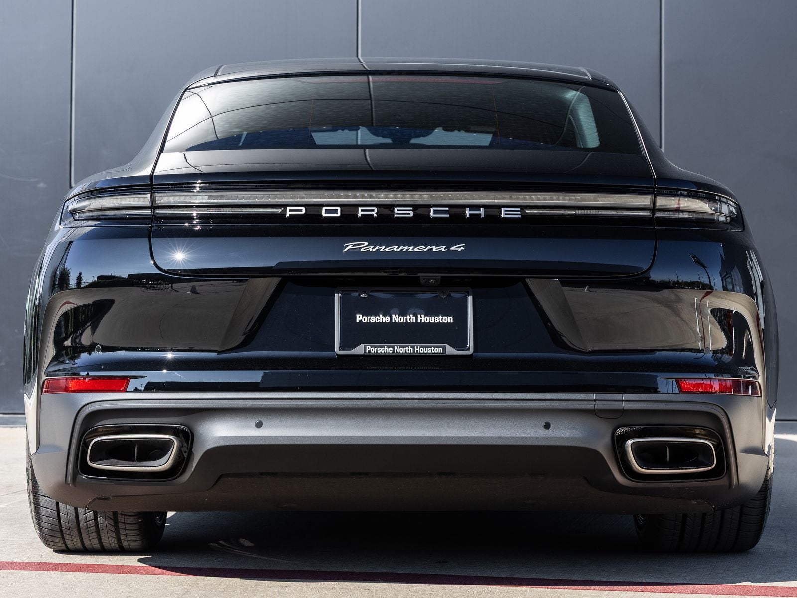 2026 Porsche Panamera 4