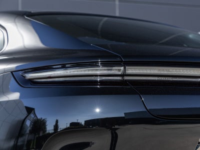 2026 Porsche Panamera 4