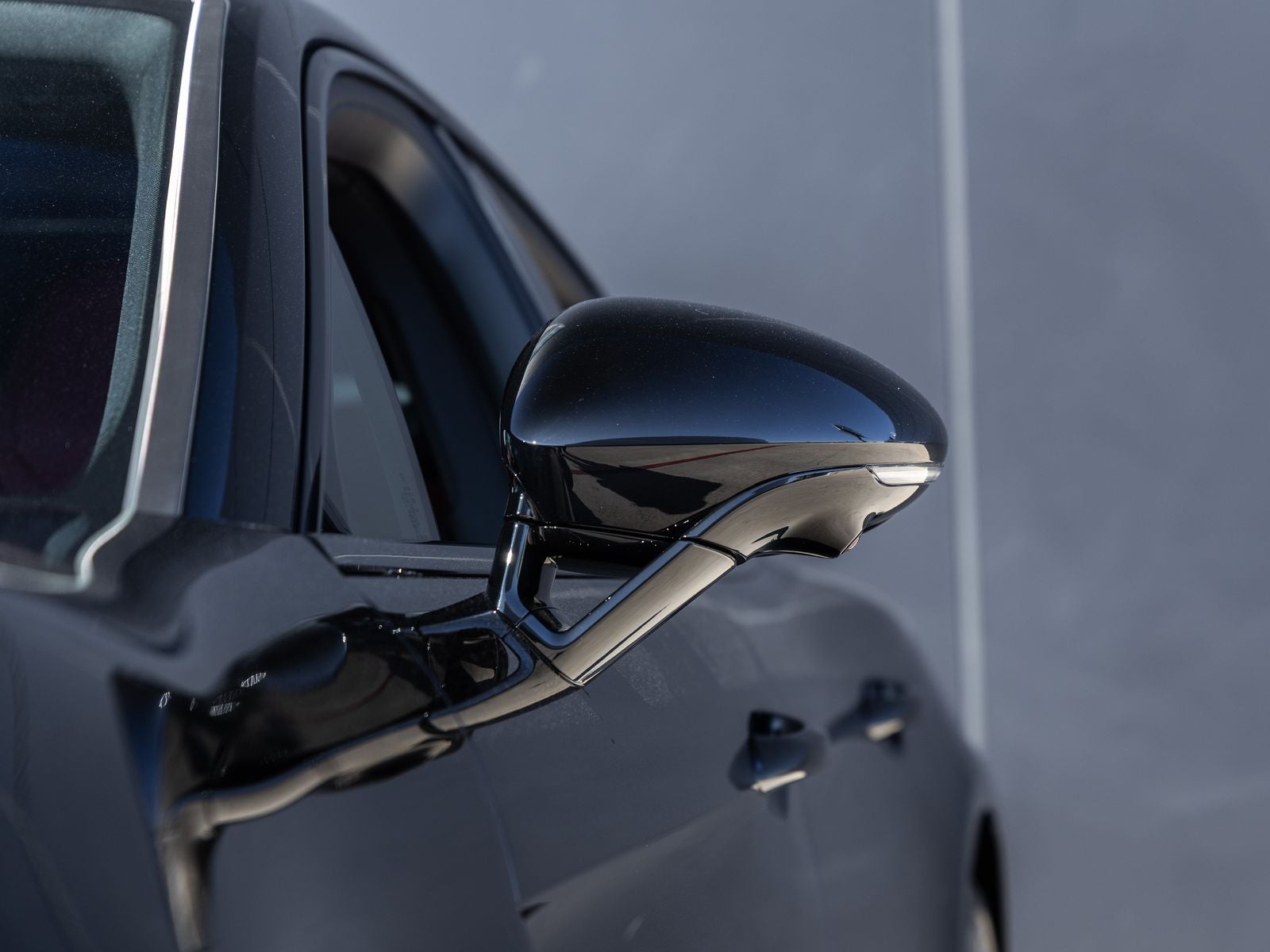 2026 Porsche Panamera 4