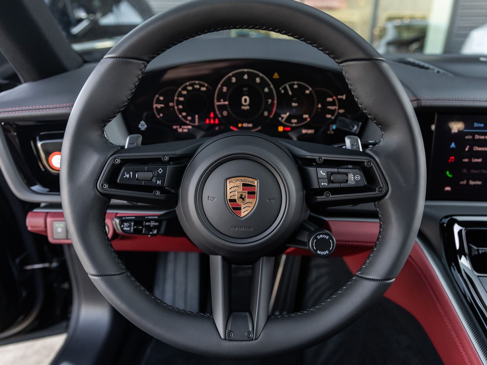 2026 Porsche Panamera 4