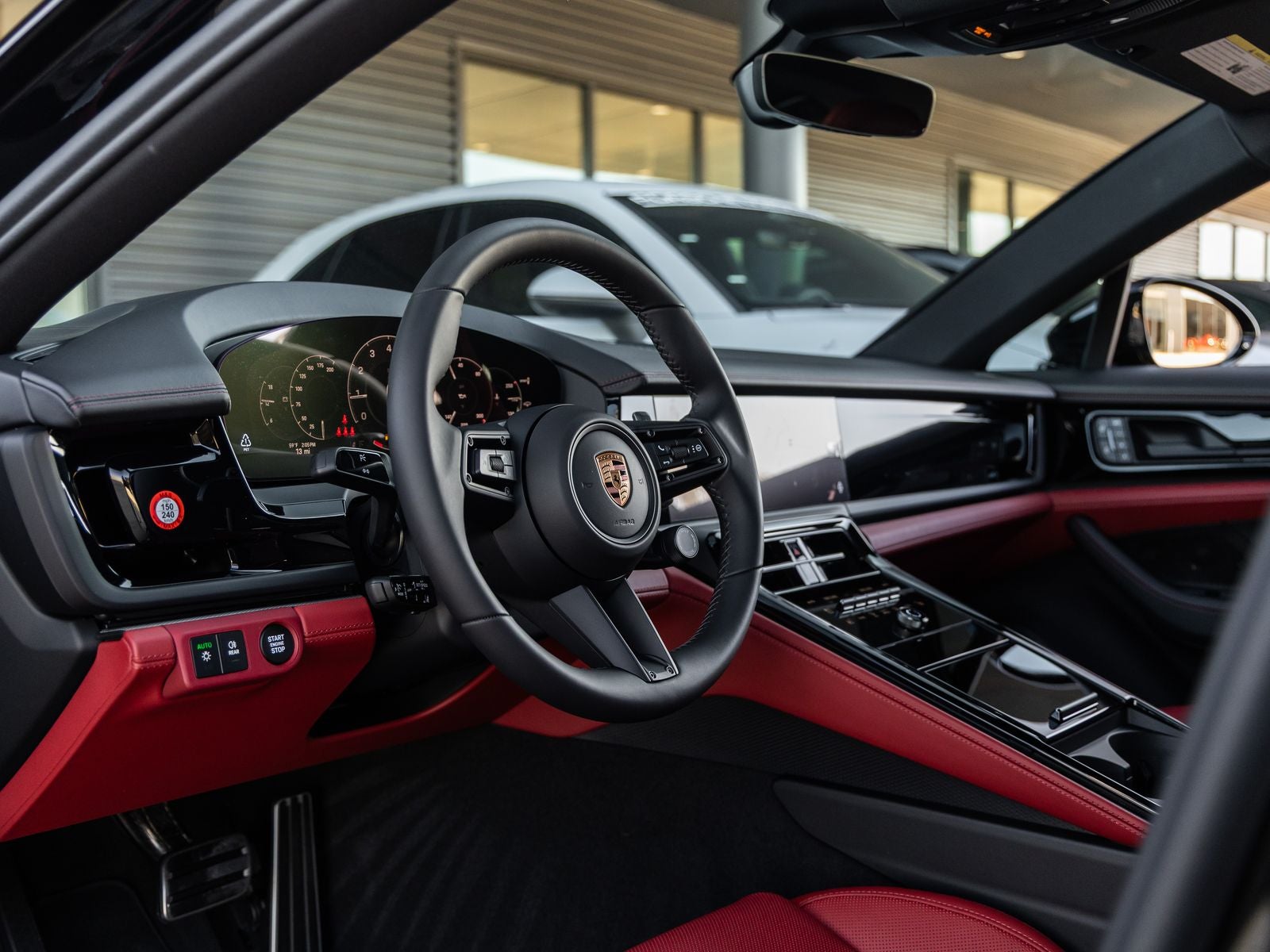 2026 Porsche Panamera 4
