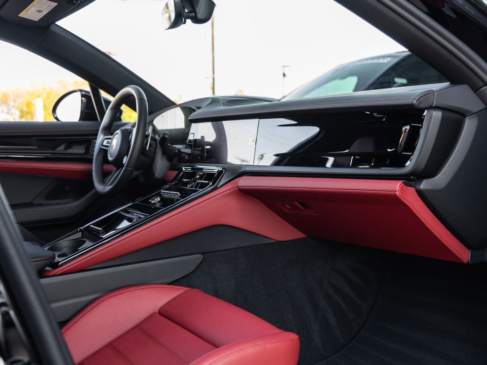 2026 Porsche Panamera 4