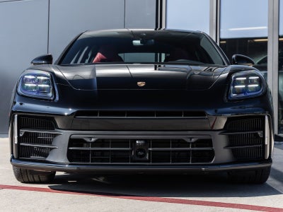 2026 Porsche Panamera 4