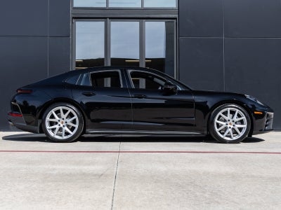 2026 Porsche Panamera Panamera 4