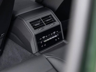 2025 Porsche Panamera Panamera