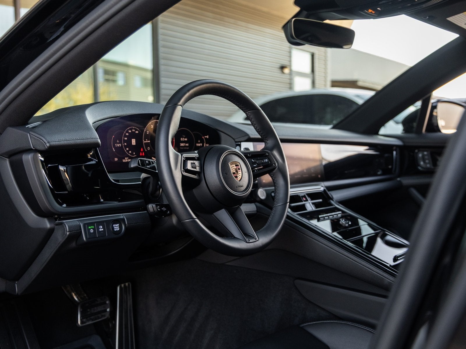 2025 Porsche Panamera Panamera