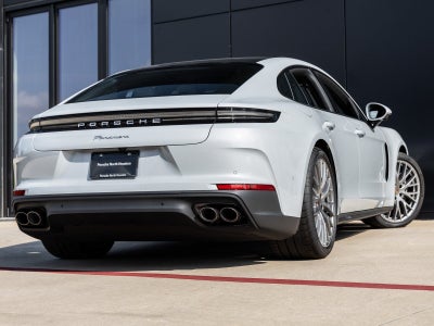 2025 Porsche Panamera Panamera
