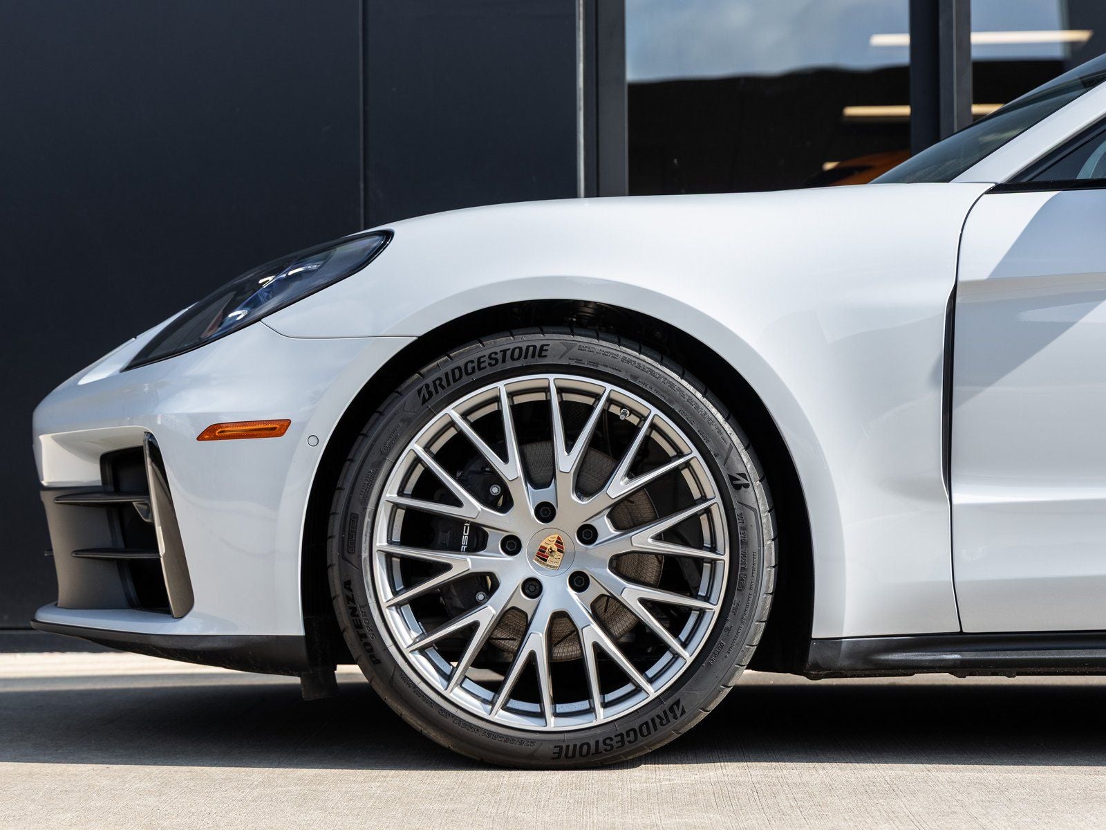 2025 Porsche Panamera Panamera