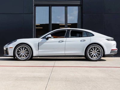 2025 Porsche Panamera Panamera