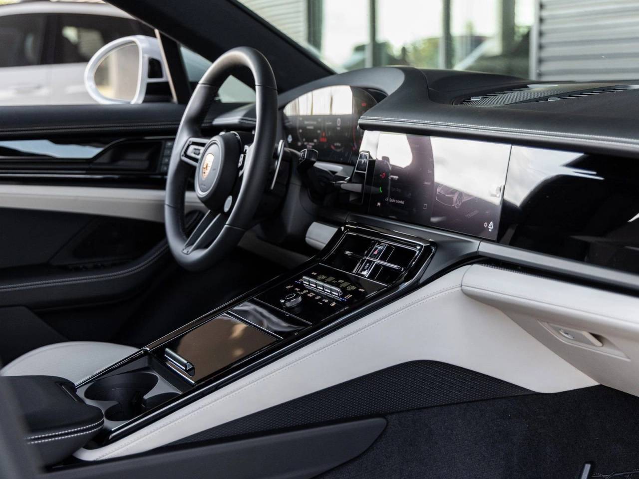 2025 Porsche Panamera Panamera