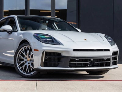 2025 Porsche Panamera Panamera