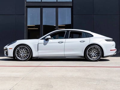 2025 Porsche Panamera Panamera 4